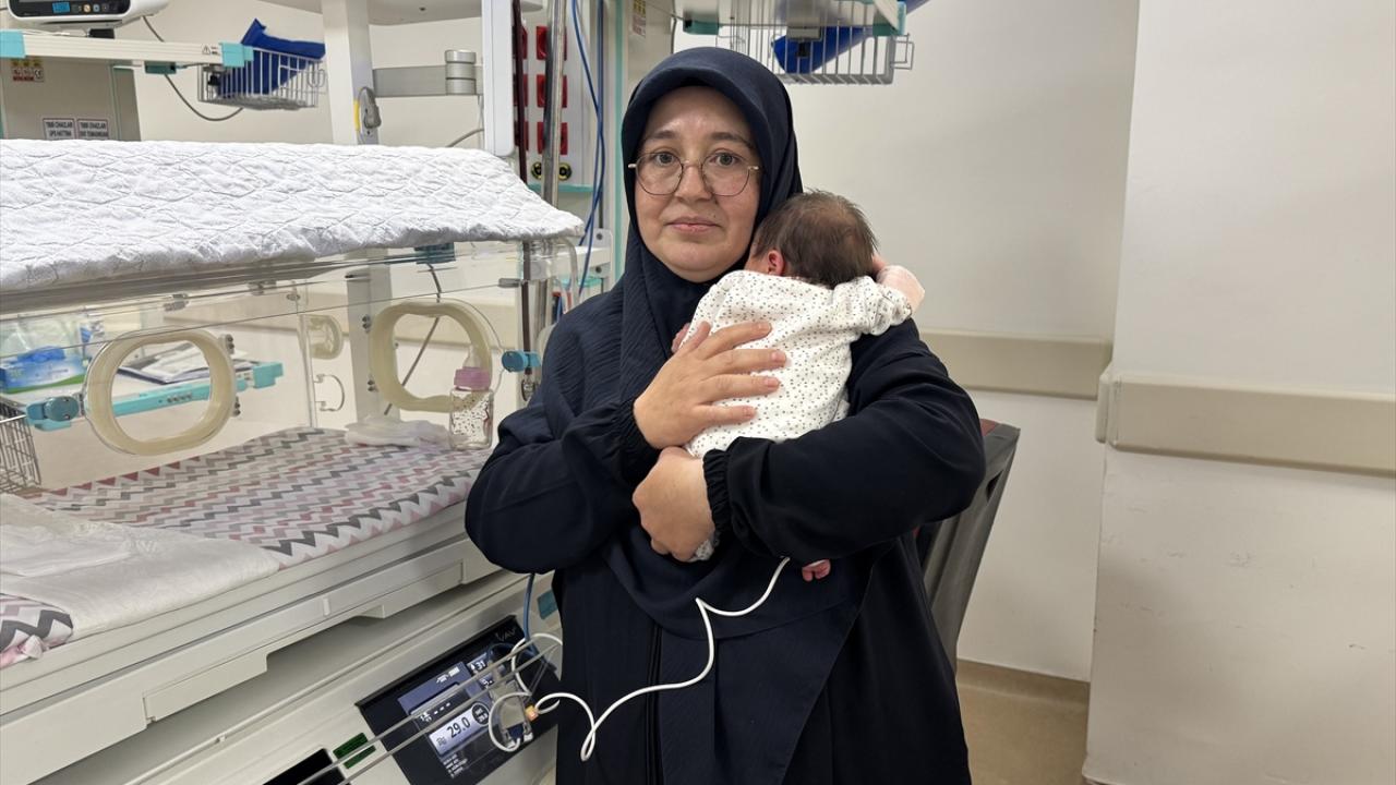 Tıbbi Mucize: Anne Karnında Kan Nakliyle Gelen İkinci Umut