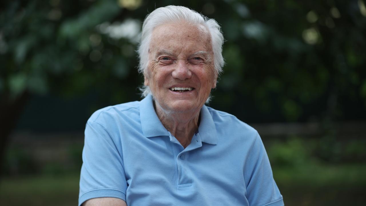 Türk Sineması Bir Efsanesini Kaybetti: Göksel Arsoy 90 Yaşında Veda Etti