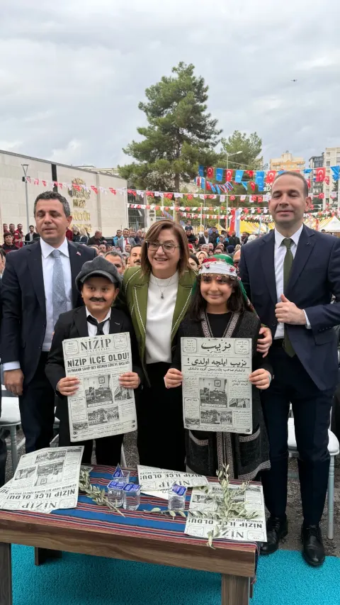 Nizip Zeytin Festivali Coşkulu Törenle Açıldı: Protokolden Yoğun Katılım! (fotoğraf 9)