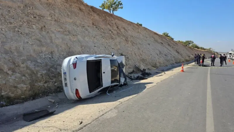 Nizip Birecik  yolu arasında feci kaza Motosiklet sürücüsü hayatını kaybetti