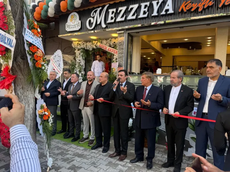 Nizip'te yeni lezzet durağı: Mezzeya Yöresel Lezzetler'in açılışı yapıldı!