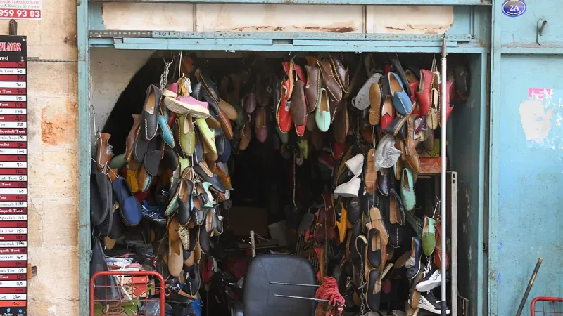 Nizip Kaymakamı Osman Uğurlu, Ticaret Borsası yeni yönetim kurulunu karşıladı