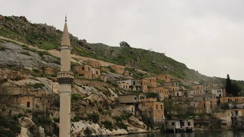 Halfeti Belediyesinden Birecik Barajı uyarısı: Su seviyesi kademeli düşürülecek